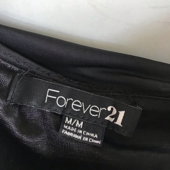 Brand new dress - Picture 4 of 6